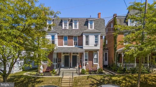 apt-4-305 Main St, PHOENIXVILLE, PA, 19460-3756 | Card Image