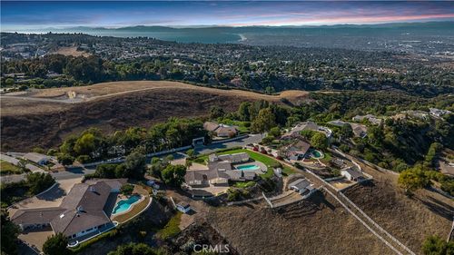 13 Buggy Whip Dr, Rolling Hills, CA, 90274-5008 | Card Image