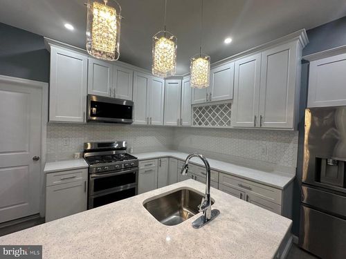 4666 Duffield St, PHILADELPHIA, PA, 19124-3302 | Card Image