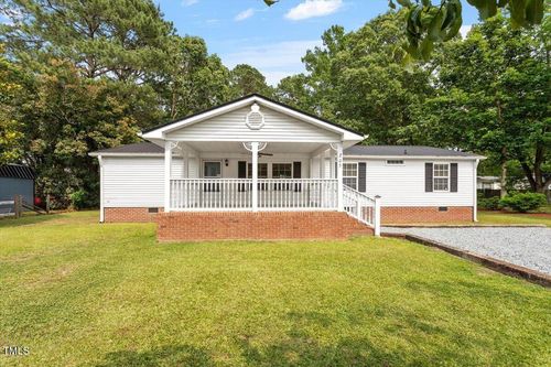 205 Austin St, Four Oaks, NC, 27524-7446 | Card Image