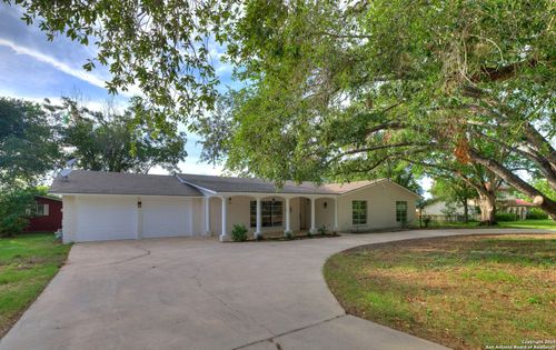 10795 S Foster Rd, San Antonio, TX, 78223-4422 | Card Image
