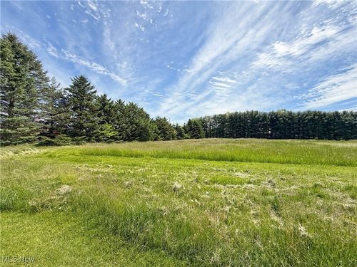 49631 Foxwood Ln, East Palestine, OH, 44413-8793 | Card Image