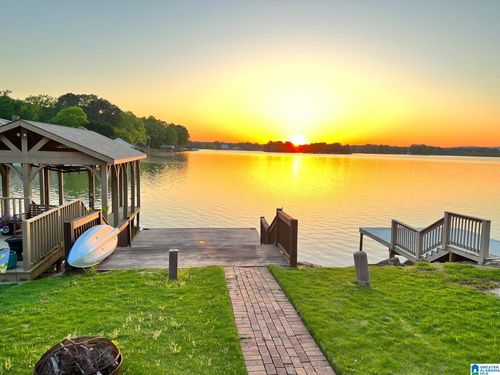 413 Lakepoint Dr, GADSDEN, AL, 35901-5365 | Card Image