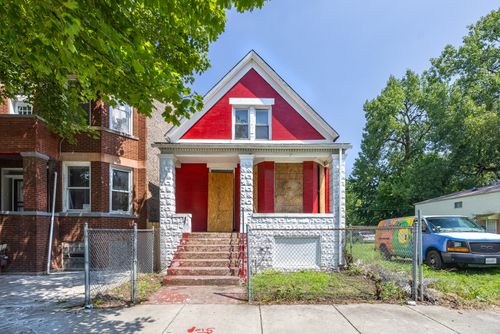 5811 S Bishop St, Chicago, IL, 60636-1712 | Card Image