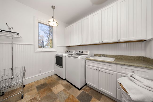 4326 Commerce Rd, House other with 7 bedrooms, 7 bathrooms and null parking in Orchard Lake MI | Image 32