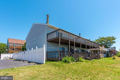 c-137 Jamestown Rd, OCEAN CITY, MD, 21842-7609 | Card Image