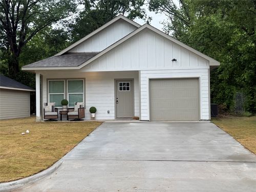 407 Carter St, Sulphur Springs, TX, 75482-3140 | Card Image