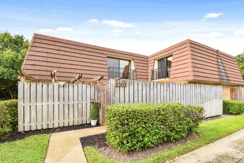 2309 23rd Ln, Palm Beach Gardens, FL, 33418-3569 | Card Image