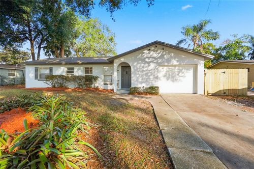 207 Waverly Dr, FERN PARK, FL, 32730-2626 | Card Image