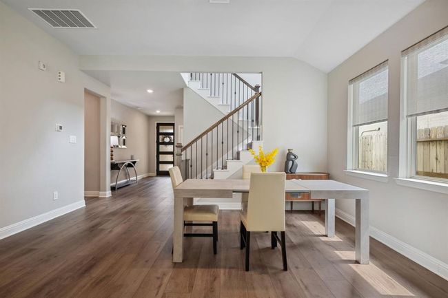 Dining area | Image 9