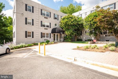 301-2026 N Vermont St, ARLINGTON, VA, 22207-2361 | Card Image