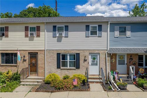 1165 Eagle St, ALLENTOWN, PA, 18106-9518 | Card Image