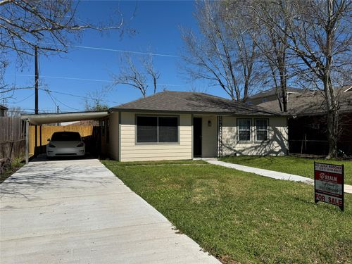 5125 Ricky St, Houston, TX, 77033-4209 | Card Image