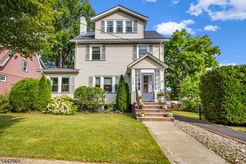 110 Lyons Pl, Springfield, NJ, 07081-1606 | Card Image