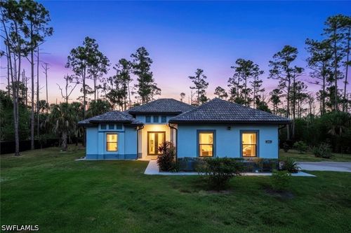 141 20th Ave Nw, Naples, FL, 34120-2385 | Card Image