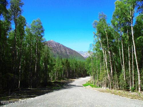 25075 Saxton Dr, Hope, AK, 99605 | Card Image
