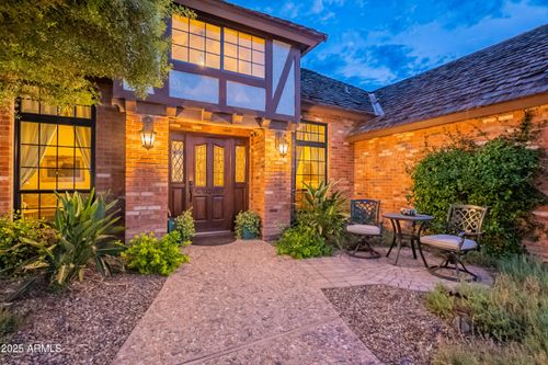 1745 E Elmwood St, Mesa, AZ, 85203-5812 | Card Image