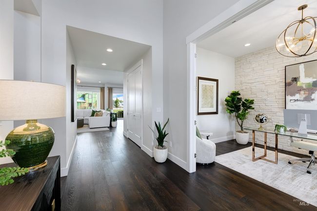 104 S Gresham Way, House other with 3 bedrooms, 4 bathrooms and 4 parking in Eagle ID | Image 16