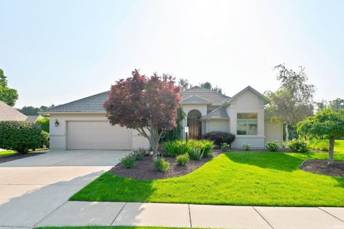 4010 Augusta Ln, Elkhart, IN, 46517-3858 | Card Image
