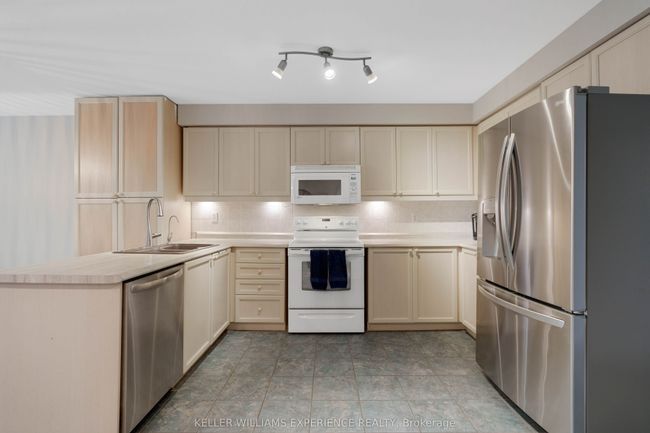 13 Evergreen Cres, House other with 6 bedrooms, 3 bathrooms and 4 parking in Wasaga Beach ON | Image 7