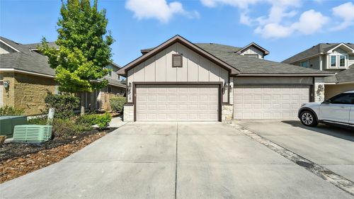 2a-719 Gristmill Dr, New Braunfels, TX, 78130-5183 | Card Image