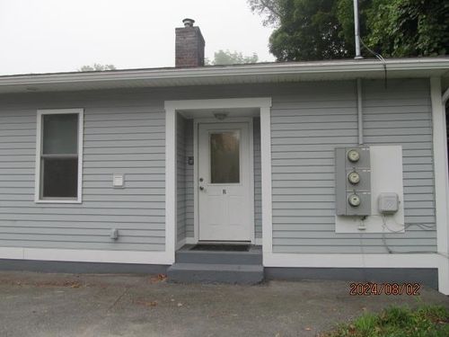 apt-b-576 Main St, Claremont, NH, 03743-4639 | Card Image