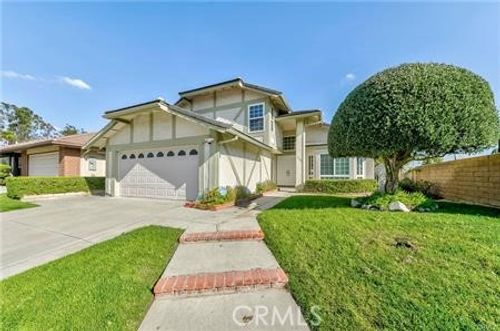 2200 Heritage Way, Fullerton, CA, 92833-1229 | Card Image