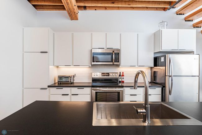 Kitchen | Image 13
