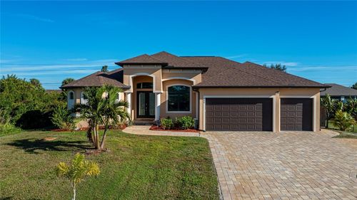 105 Hardee Way, Rotonda West, FL, 33947-2437 | Card Image