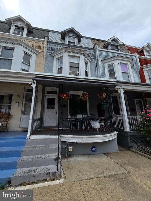 842 N 12th St, READING, PA, 19604-2429 | Card Image