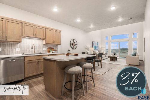 8010 E Tencate Pl, Sioux Falls, SD, 57110-6521 | Card Image