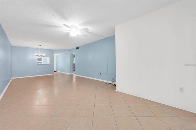 APT-103 - 845 Maple Ct, Condo with 2 bedrooms, 1 bathrooms and null parking in DUNEDIN FL | Image 9