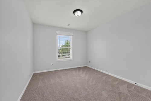 3069 Carrie Taylor Cir, Clarksville, TN, 37043-1453 | Card Image