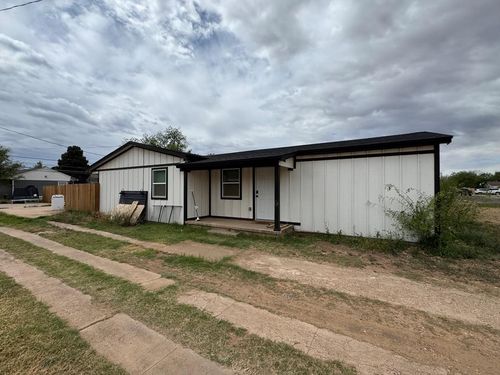 1510 Wood St, Big Spring, TX, 79720-3742 | Card Image