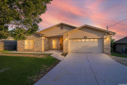 7803 Alton Blvd, Selma, TX, 78154-3363 | Card Image