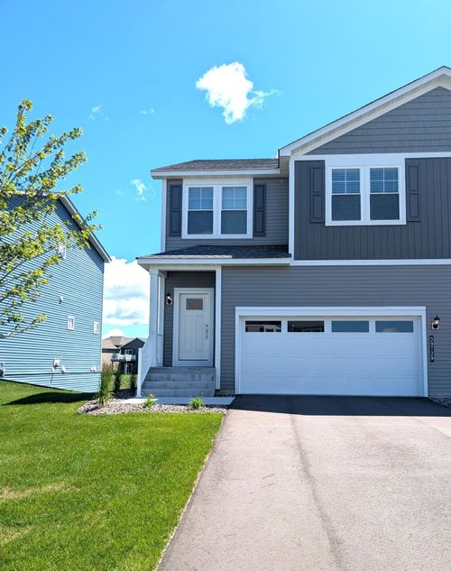 39729 Fallbrook Ave, North Branch, MN, 55056-7406 | Card Image