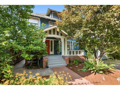 2559 Nw Marshall St, Portland, OR, 97210-2838 | Card Image