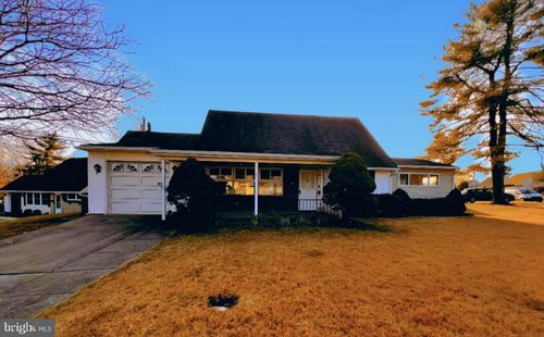 34 Verdant Road, LEVITTOWN, PA, 19057 | Card Image