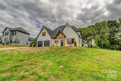 1-1313 Dockery Dr, Shelby, NC, 28152-7039 | Card Image