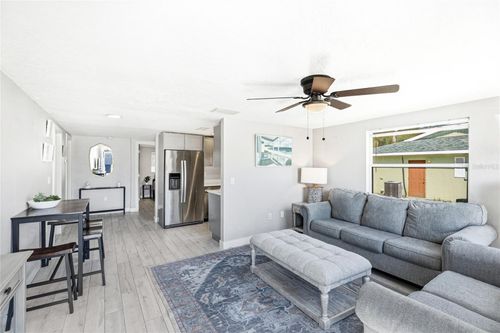 5320 Moeller Ave, Sarasota, FL, 34233-3267 | Card Image