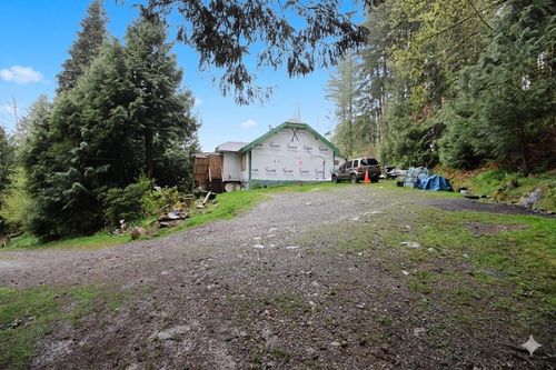 2391 Lougheed Highway, Agassiz, BC, V0M1A1 | Card Image