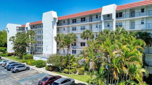 203-3593 Birdie Dr, Lake Worth, FL, 33467-2817 | Card Image