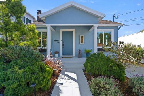3440 68th Ave, Oakland, CA, 94621-3421 | Card Image