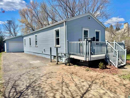 437 17th St, Cloquet, MN, 55720-2203 | Card Image