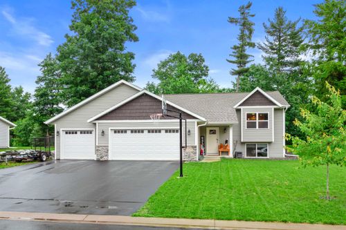 1124 Fall City Ct, MOSINEE, WI, 54455-9446 | Card Image