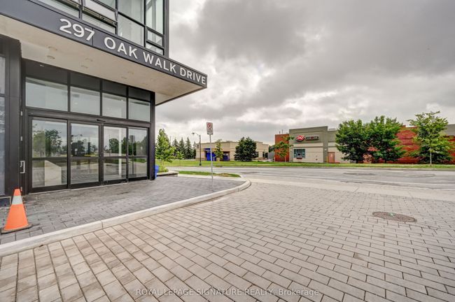 318 - 297 Oakwalk Dr, Condo with 1 bedrooms, 1 bathrooms and 1 parking in Oakville ON | Image 5