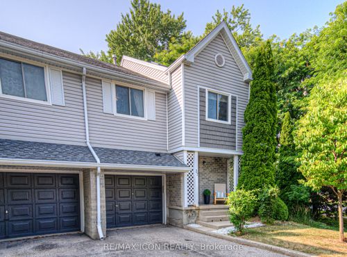 37-54 Green Valley Dr, Kitchener, ON, N2P2A1 | Card Image
