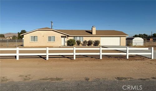  Wanaque Road, Apple Valley, CA, 92307 | Card Image