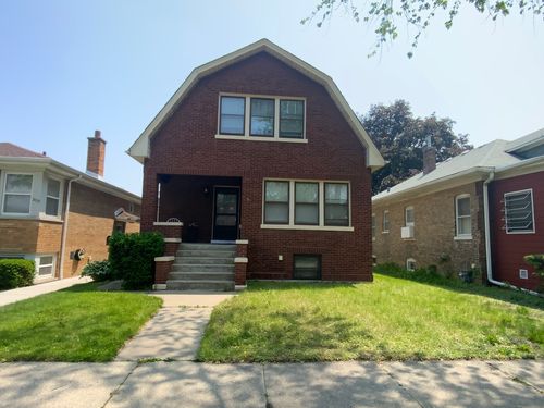 3019 Wesley Ave, Berwyn, IL, 60402-3136 | Card Image