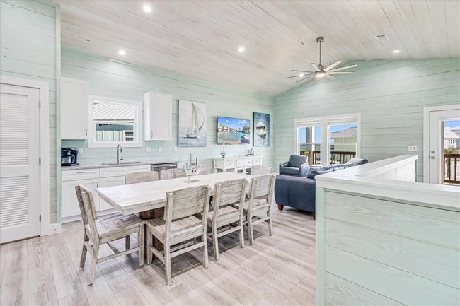 131 Seven Palms Drive, House other with 5 bedrooms, 4 bathrooms and 5 parking in Fulton TX | Image 17